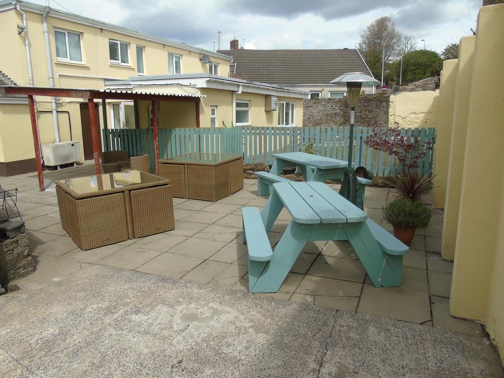 The Pembrey Country Inn Exterior photo