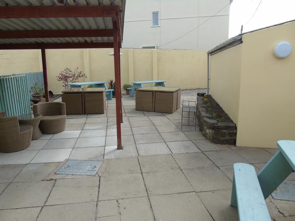 The Pembrey Country Inn Exterior photo
