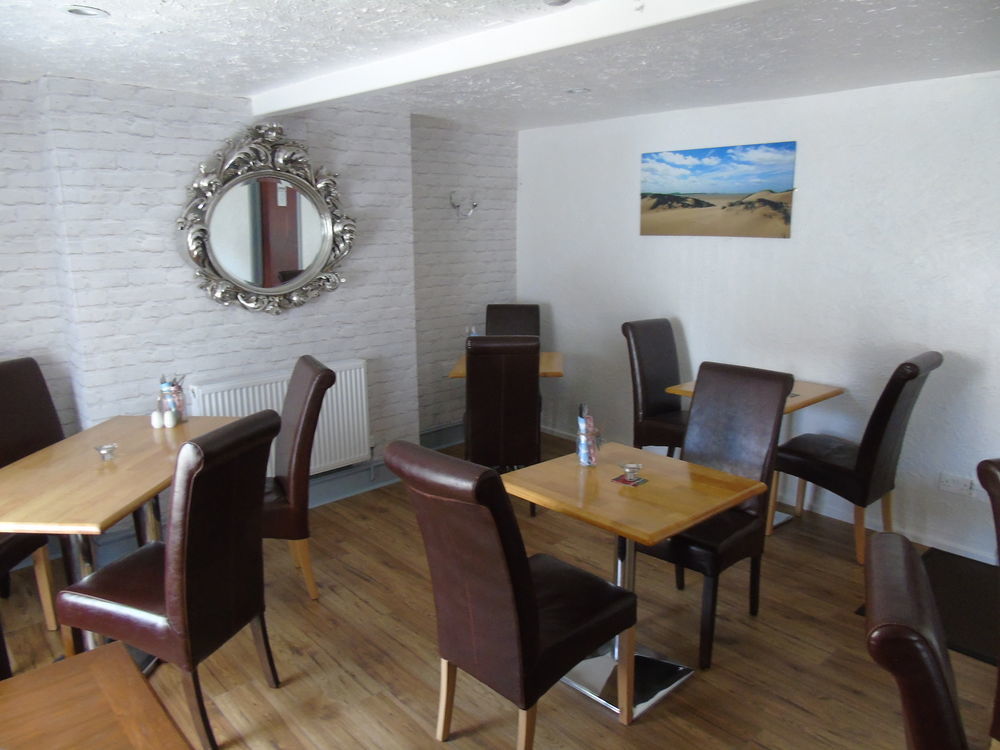The Pembrey Country Inn Exterior photo