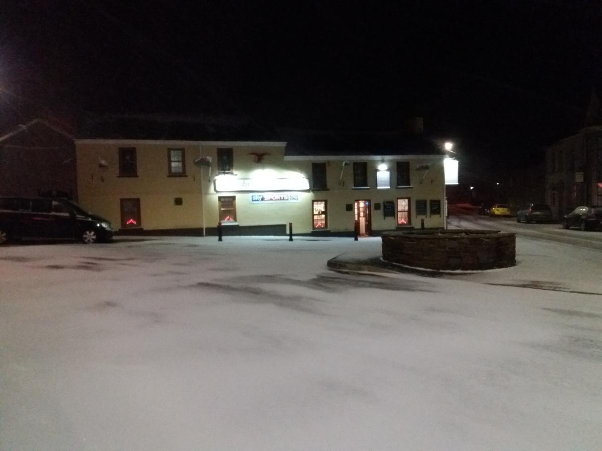 The Pembrey Country Inn Exterior photo